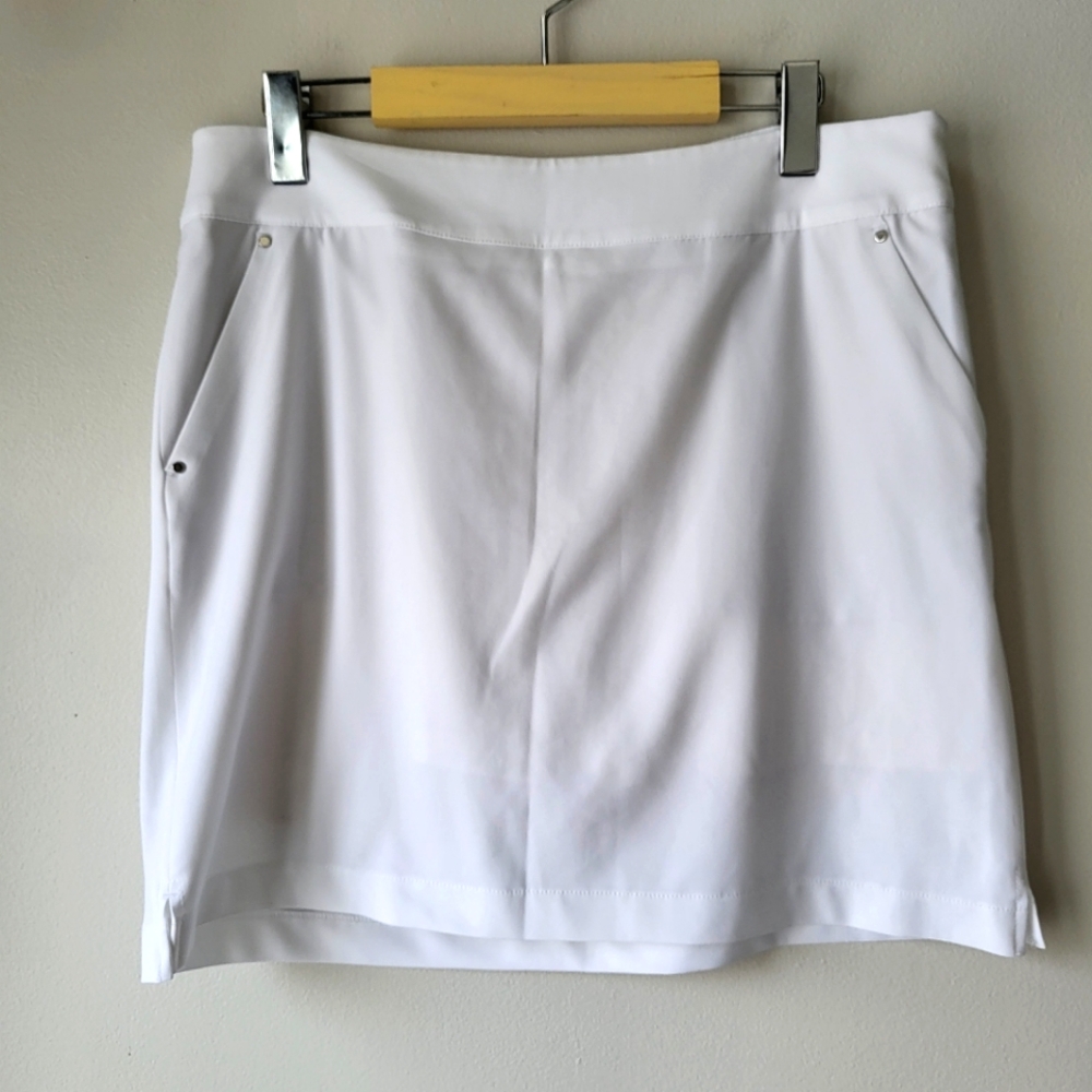 Gym Shark White Athletic Casual Effortless Summer Tennis Skirt